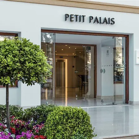 Otel Canvas By Mitsis Petit Palais 4*