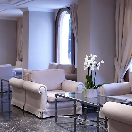 Canvas By Mitsis Petit Palais 4*