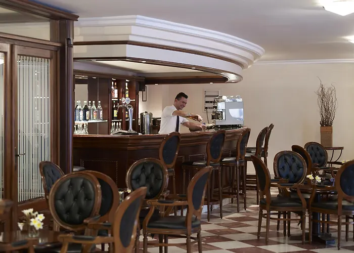 Canvas By Mitsis Petit Palais Szálloda 4*