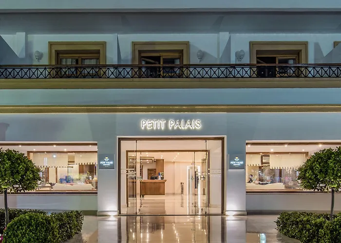 Canvas By Mitsis Petit Palais