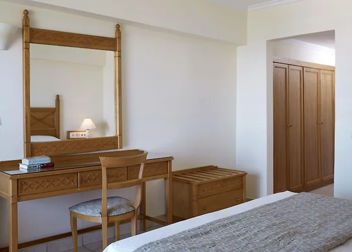 Canvas By Mitsis Petit Palais 4* עיר רודוס