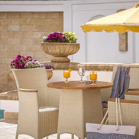 Mitsis Petit Palais Rhodes City