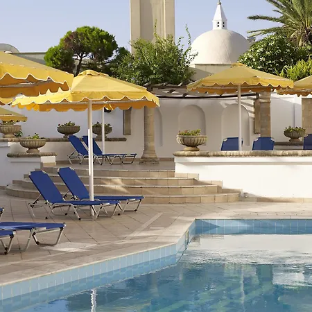 Mitsis Petit Palais 4*