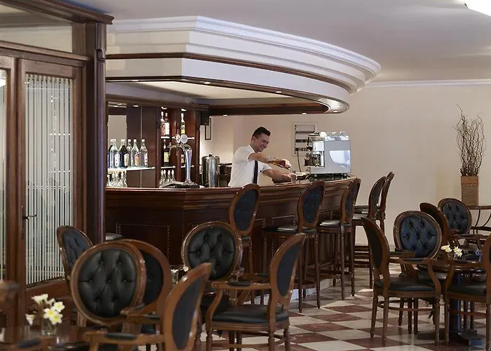 Hotel Canvas By Mitsis Petit Palais 4*